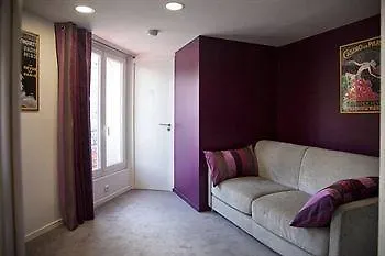 Blanche Montmartre Otel Paris
