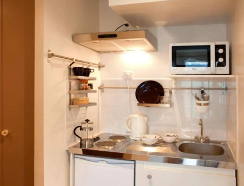 Blanche Montmartre Hotel 2*